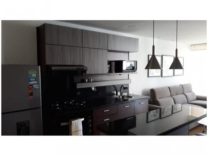 Apartamento de 1 alcoba en venta en El Poblado, Medellín, 63 m² · foto 23 de 24