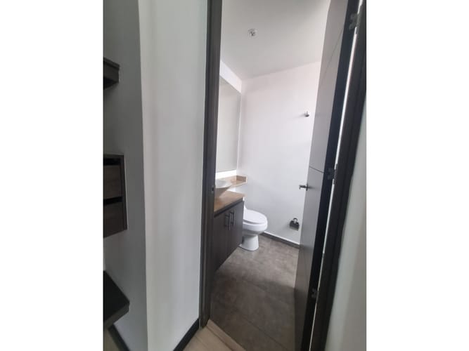 Apartamento de 3 alcobas en venta en Montessori, Envigado, 100 m² · foto 3 de 20