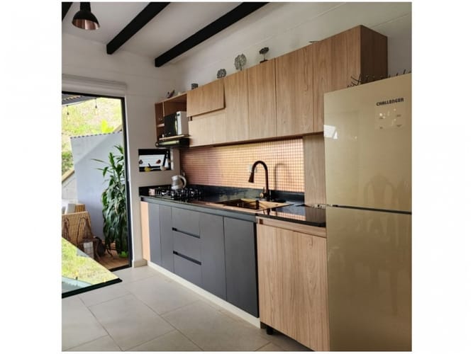 Casa de 2 alcobas en venta en La Mosquita, Medellín, 90 m² · foto 10 de 23