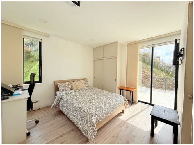 Casa de 4 alcobas en venta en Altos Del Escobero, El Retiro, 215 m² · foto 14 de 24
