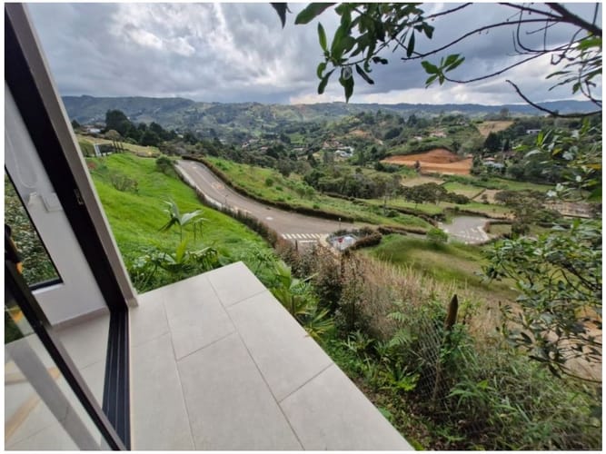 Casa de 2 alcobas en venta en La Mosquita, Medellín, 90 m² · foto 15 de 23