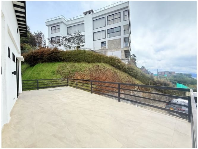 Casa de 4 alcobas en venta en Altos Del Escobero, El Retiro, 215 m² · foto 18 de 24