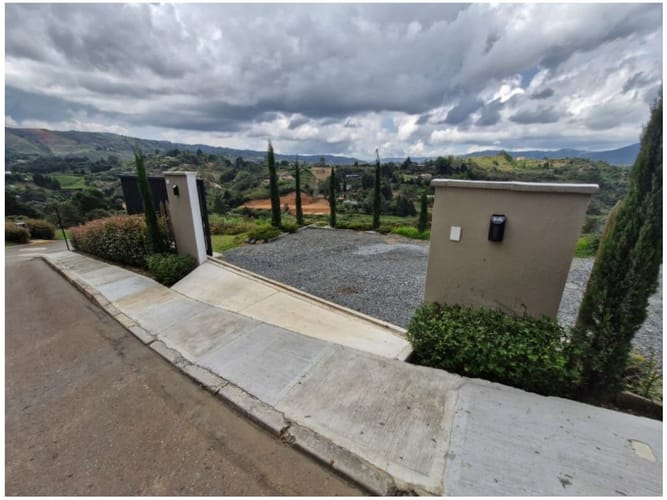 Casa de 2 alcobas en venta en La Mosquita, Medellín, 90 m² · foto 19 de 23