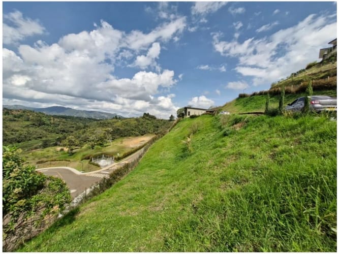 Casa de 2 alcobas en venta en La Mosquita, Medellín, 90 m² · foto 22 de 23