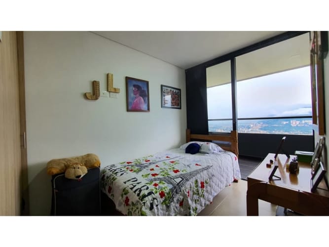 Apartamento de 3 alcobas en venta en Altos Del Poblado, Medellín, 97 m² · foto 9 de 18