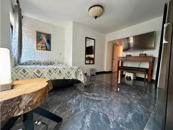 Casa de 5 alcobas en venta en Loma El Atravesado, Envigado, 390 m² · foto 13 de 24