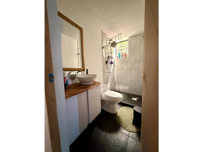 Casa de 5 alcobas en venta en Loma El Atravesado, Envigado, 390 m² · foto 14 de 24