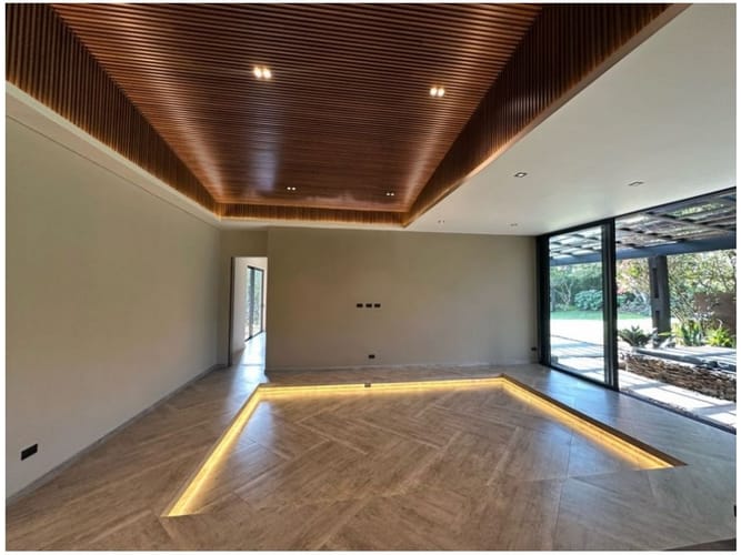 Casa de 4 alcobas en venta en Llano Grande, Rionegro, 525 m² · foto 12 de 24
