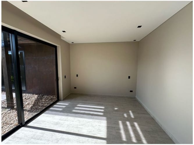 Casa de 4 alcobas en venta en Llano Grande, Rionegro, 525 m² · foto 16 de 24