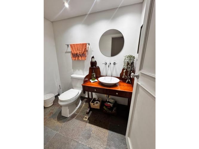 Apartamento de 3 alcobas en venta en El Tesoro, Medellín, 230 m² · foto 10 de 19
