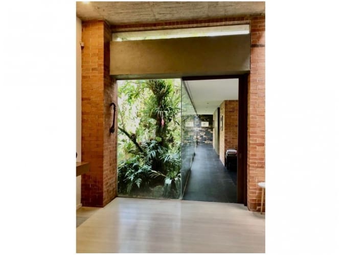 Casa de 4 alcobas en venta en Las Palmas, Medellín, 413 m² · foto 9 de 20