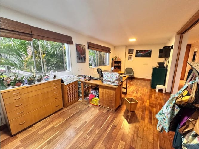 Apartamento de 3 alcobas en venta en El Tesoro, Medellín, 230 m² · foto 11 de 19