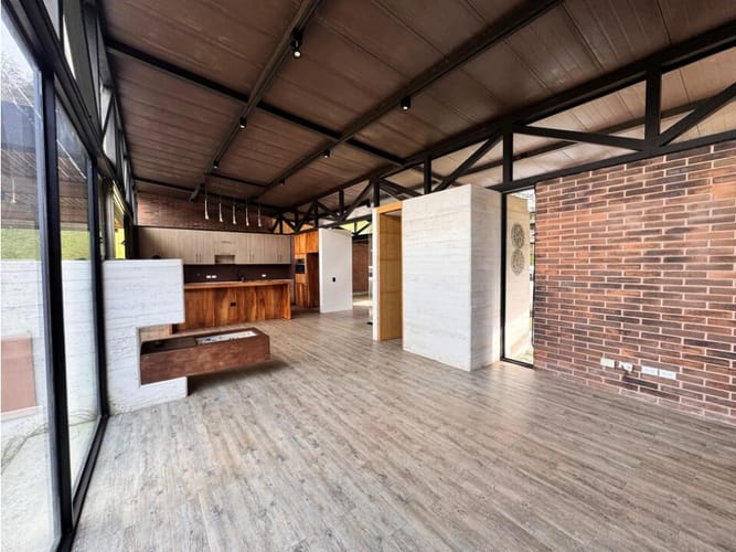 Casa de 3 alcobas en venta en Carrizales, Envigado, 300 m² · foto 3 de 22