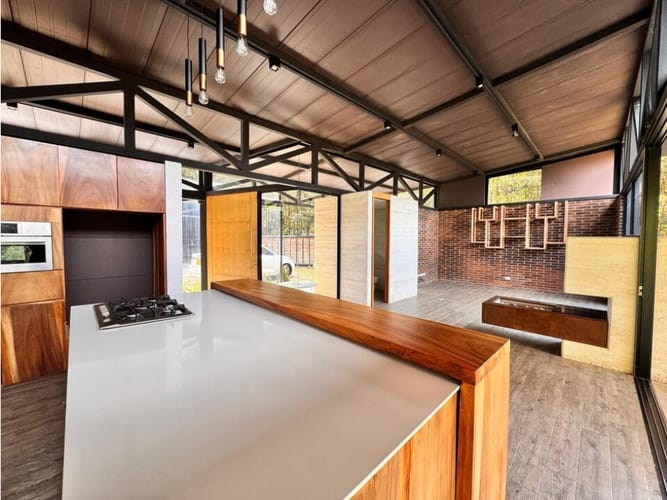 Casa de 3 alcobas en venta en Carrizales, Envigado, 300 m² · foto 4 de 22