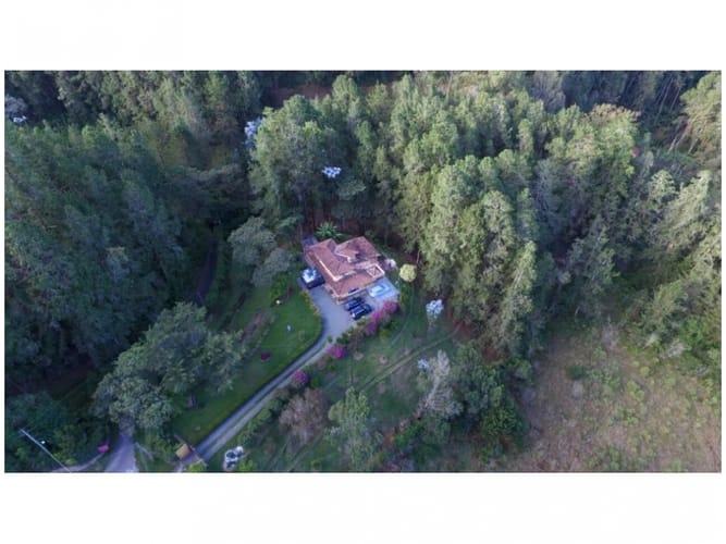 Casa de 3 alcobas en venta en Los Salados, El Retiro, 380 m² · foto 3 de 24