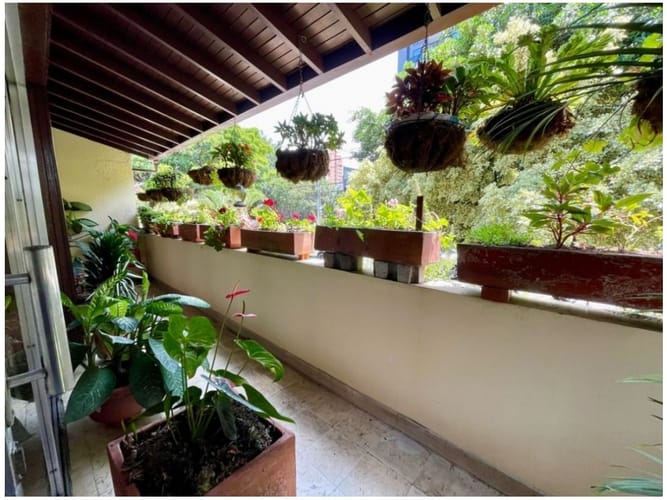 Apartamento de 4 alcobas en venta en Conquistadores, Medellín, 340 m² · foto 4 de 13