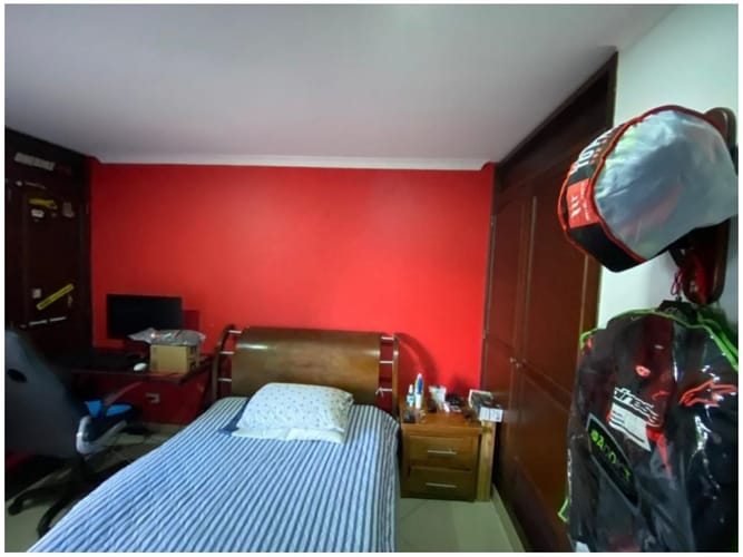 Apartamento de 3 alcobas en venta en La Castellana, Medellín, 175 m² · foto 6 de 20