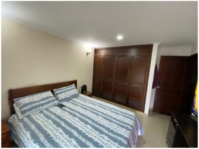 Apartamento de 3 alcobas en venta en La Castellana, Medellín, 175 m² · foto 7 de 20
