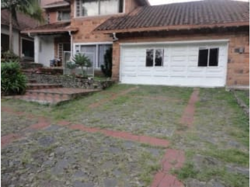 3BR Apartment in Camino Verde (1780 m²) for Sale - 2