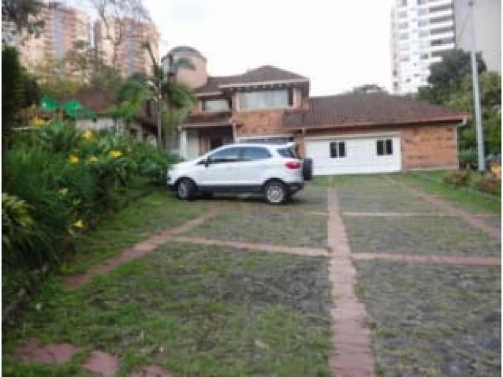 3BR Apartment in Camino Verde (1780 m²) for Sale - 3