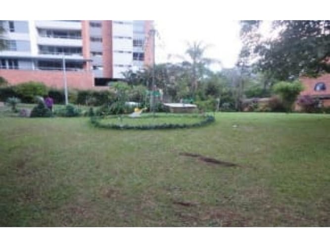 Lote en venta en Mugá, Envigado, 1780 m² · foto 6 de 8