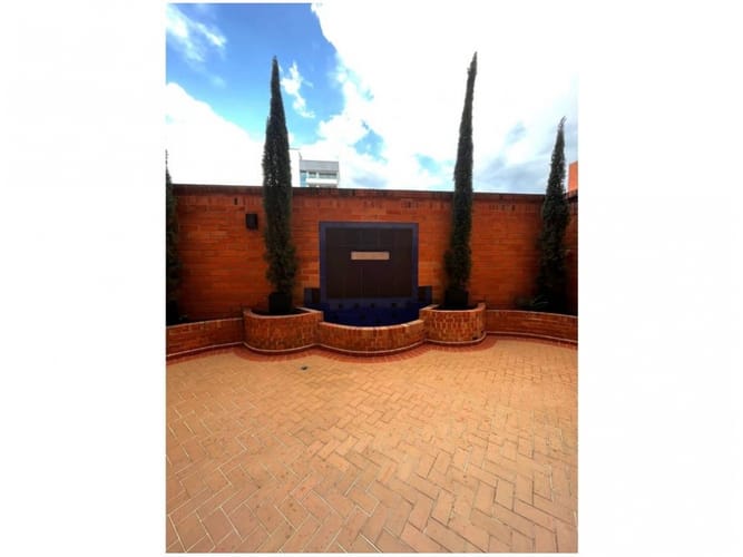 Apartamento de 3 alcobas en venta en La Castellana, Medellín, 175 m² · foto 16 de 20