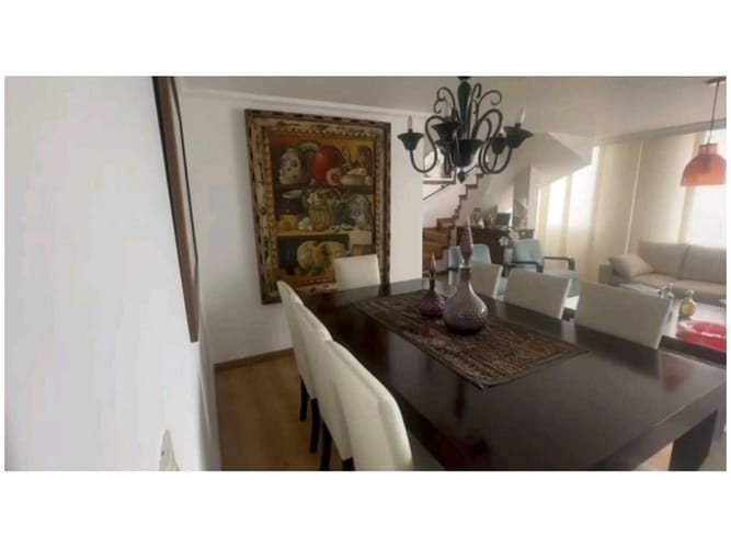 Apartamento de 3 alcobas en venta en La Florida, Medellín, 201 m² · foto 5 de 24