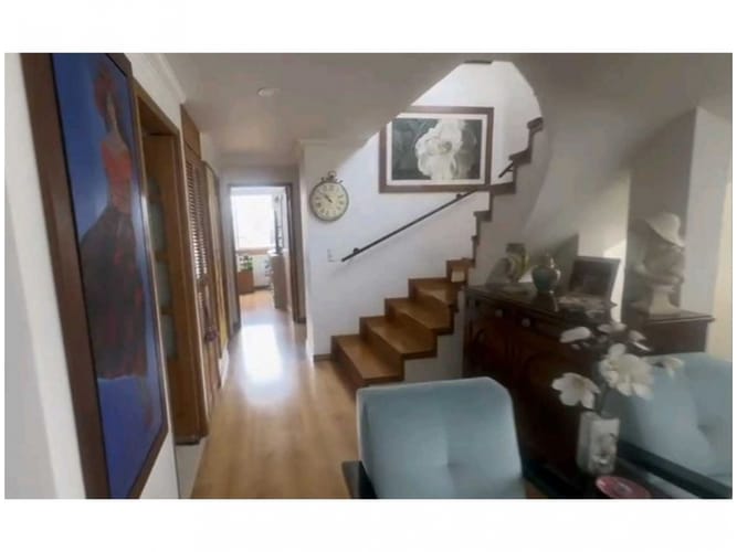 Apartamento de 3 alcobas en venta en La Florida, Medellín, 201 m² · foto 7 de 24