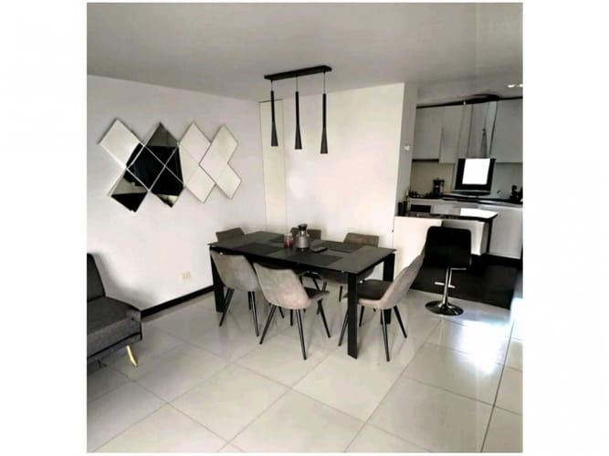 Apartamento en venta en El Poblado, Medellín · foto 9 de 10