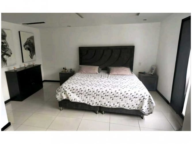 Apartamento en venta en El Poblado, Medellín · foto 10 de 10