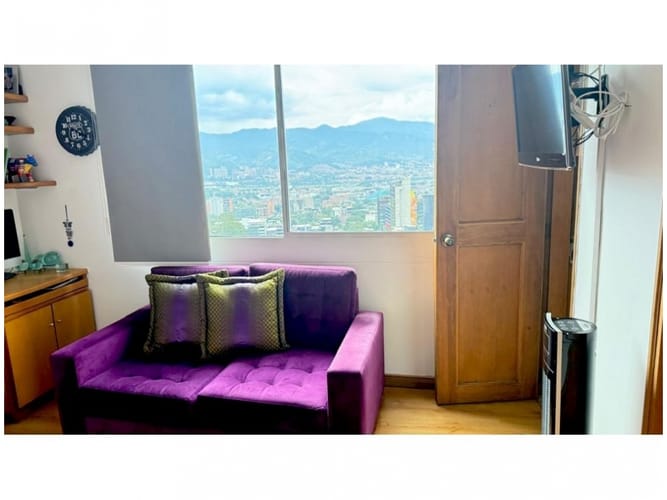 Apartamento de 3 alcobas en venta en La Florida, Medellín, 201 m² · foto 14 de 24