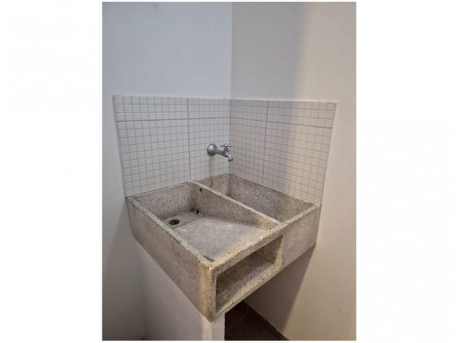 Apartamento de 1 alcoba en venta en El Poblado, Medellín, 63 m² · foto 8 de 8