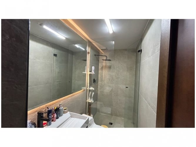 Casa de 4 alcobas en venta en El Diamante No. 2, Medellín, 223 m² · foto 10 de 24