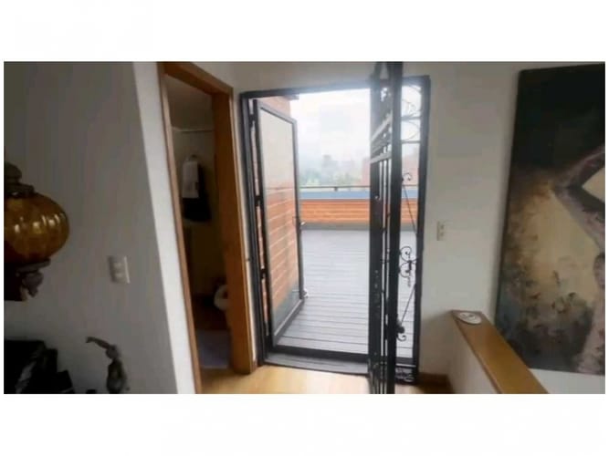 Apartamento de 3 alcobas en venta en La Florida, Medellín, 201 m² · foto 24 de 24