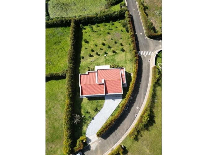 Casa de 3 alcobas en venta en Llano Grande, Rionegro, 236 m² · foto 6 de 24