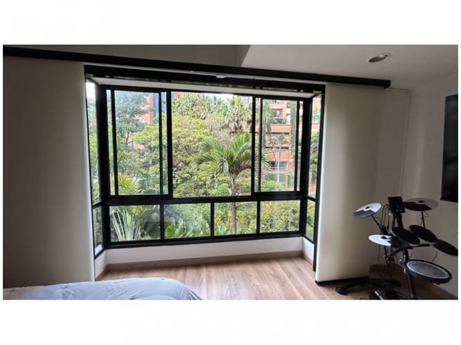 Casa de 4 alcobas en venta en El Diamante No. 2, Medellín, 223 m² · foto 14 de 24