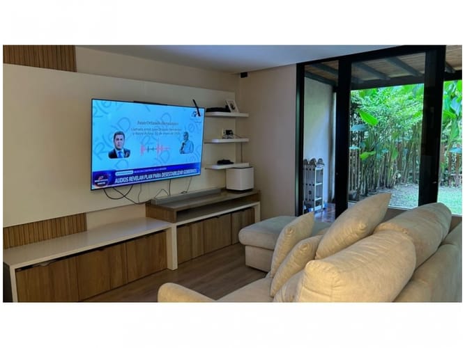Casa de 4 alcobas en venta en El Diamante No. 2, Medellín, 223 m² · foto 20 de 24