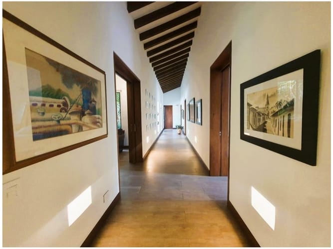 Casa de 7 alcobas en venta en Llano Grande, Rionegro, 704 m² · foto 5 de 16