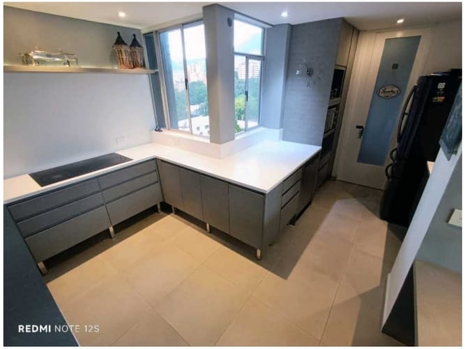 Apartamento de 2 alcobas en venta en Los Balsos, Medellín, 120 m² · foto 19 de 24