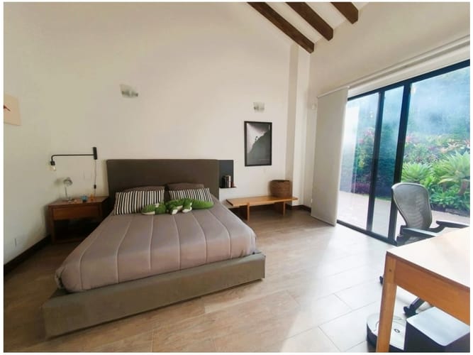 Casa de 7 alcobas en venta en Llano Grande, Rionegro, 704 m² · foto 10 de 16