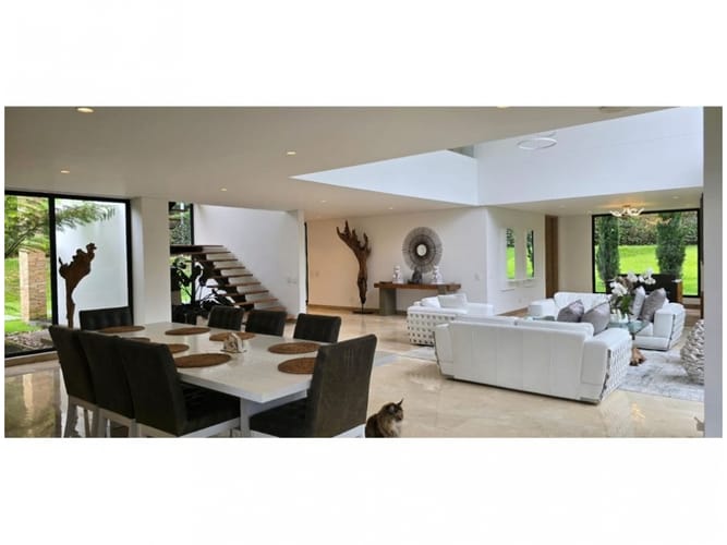 Casa de 4 alcobas en venta en El Portento, Medellín, 557 m² · foto 13 de 24