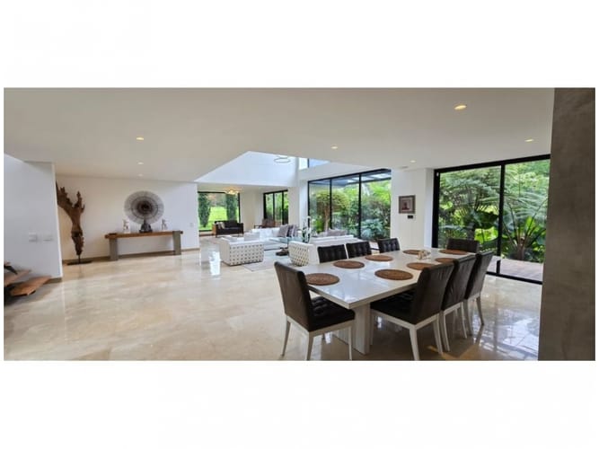 Casa de 4 alcobas en venta en El Portento, Medellín, 557 m² · foto 14 de 24