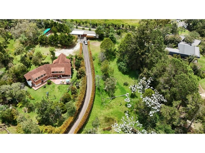 Lote en venta en Vía Las Palmas, Envigado, 2274 m² · foto 6 de 6