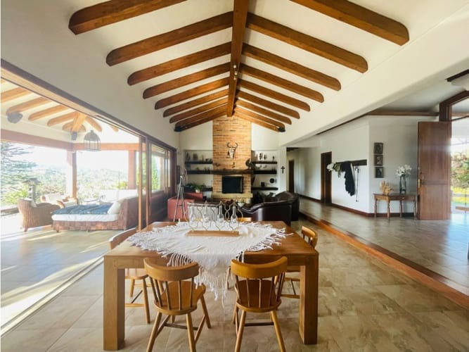 Casa de 3 alcobas en venta en Loma Del Escobero, Envigado · foto 9 de 16