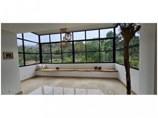 Casa de 4 alcobas en venta en El Portento, Medellín, 557 m² · foto 23 de 24