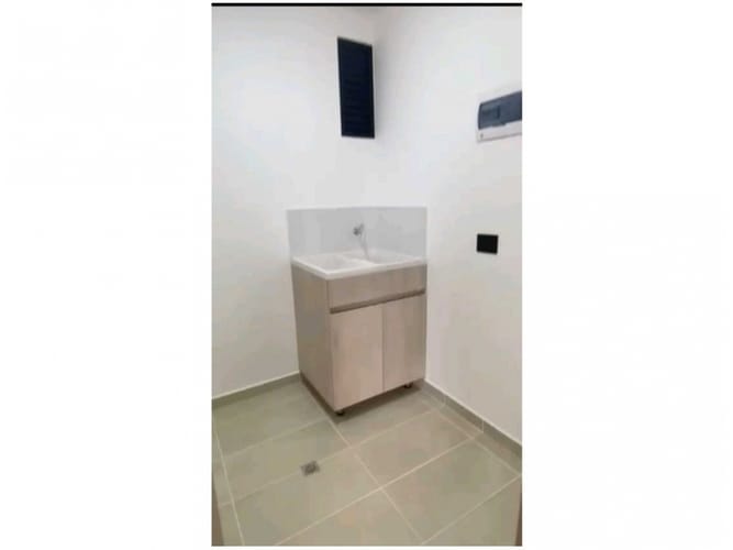 Apartamento de 2 alcobas en venta en Cumbres, Envigado, 96 m² · foto 7 de 13
