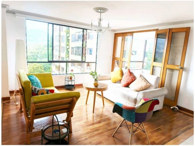 Apartamento de 4 alcobas en venta en Patio Bonito, Medellín, 155 m² · foto 2 de 15