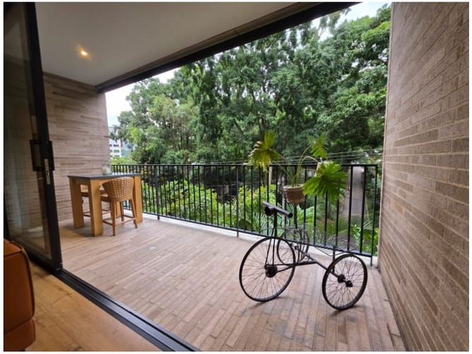 Apartaestudio en venta en El Poblado, Medellín, 112 m² · foto 7 de 24