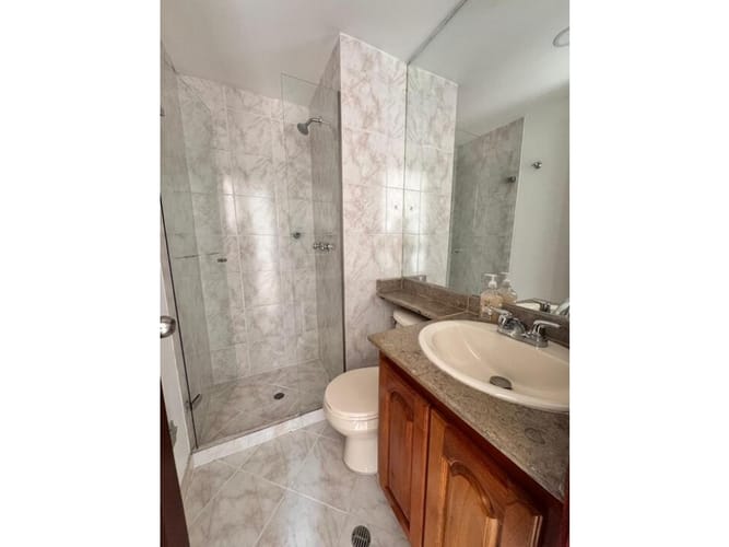 Apartamento de 3 alcobas en venta en Las Palmas, Medellín, 159 m² · foto 10 de 15