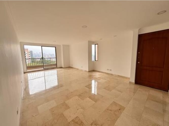 Apartamento de 3 alcobas en venta en Las Palmas, Medellín, 159 m² · foto 15 de 15